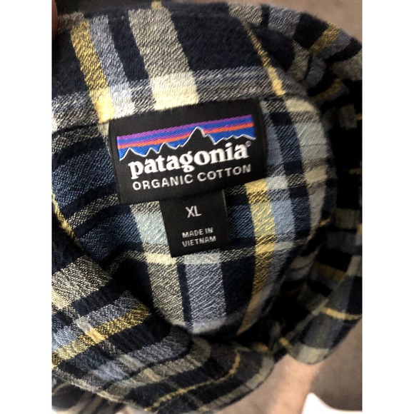 Patagonia Men's Short Sleeve Button Down Shirt Size XL Organic Cotton Blue Plaid - Picture 10 of 15